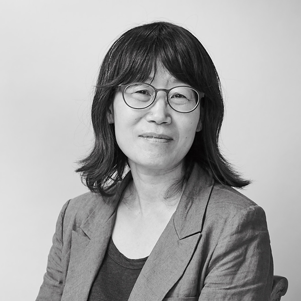 신수원감독
